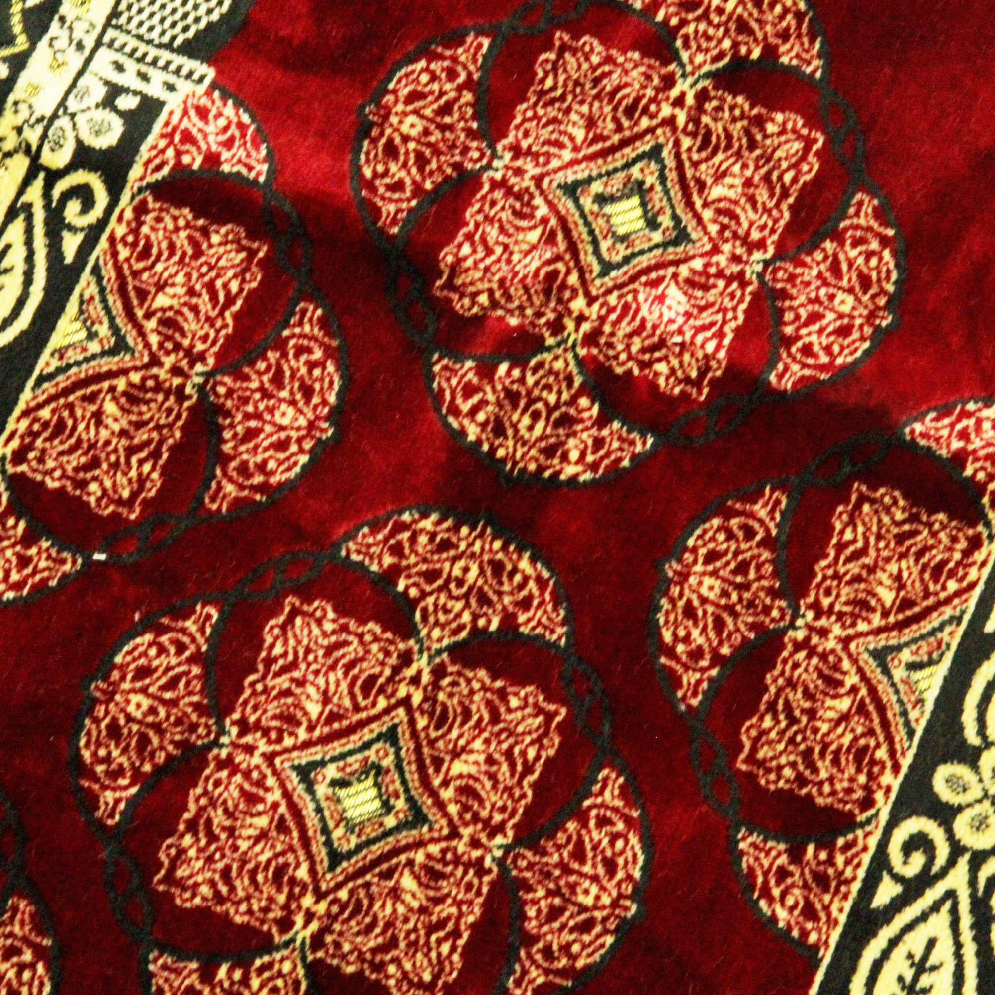 Tricolor Floral Three Person Extra Large Family Prayer Rug Sajadah Wide Mat - Hijaz